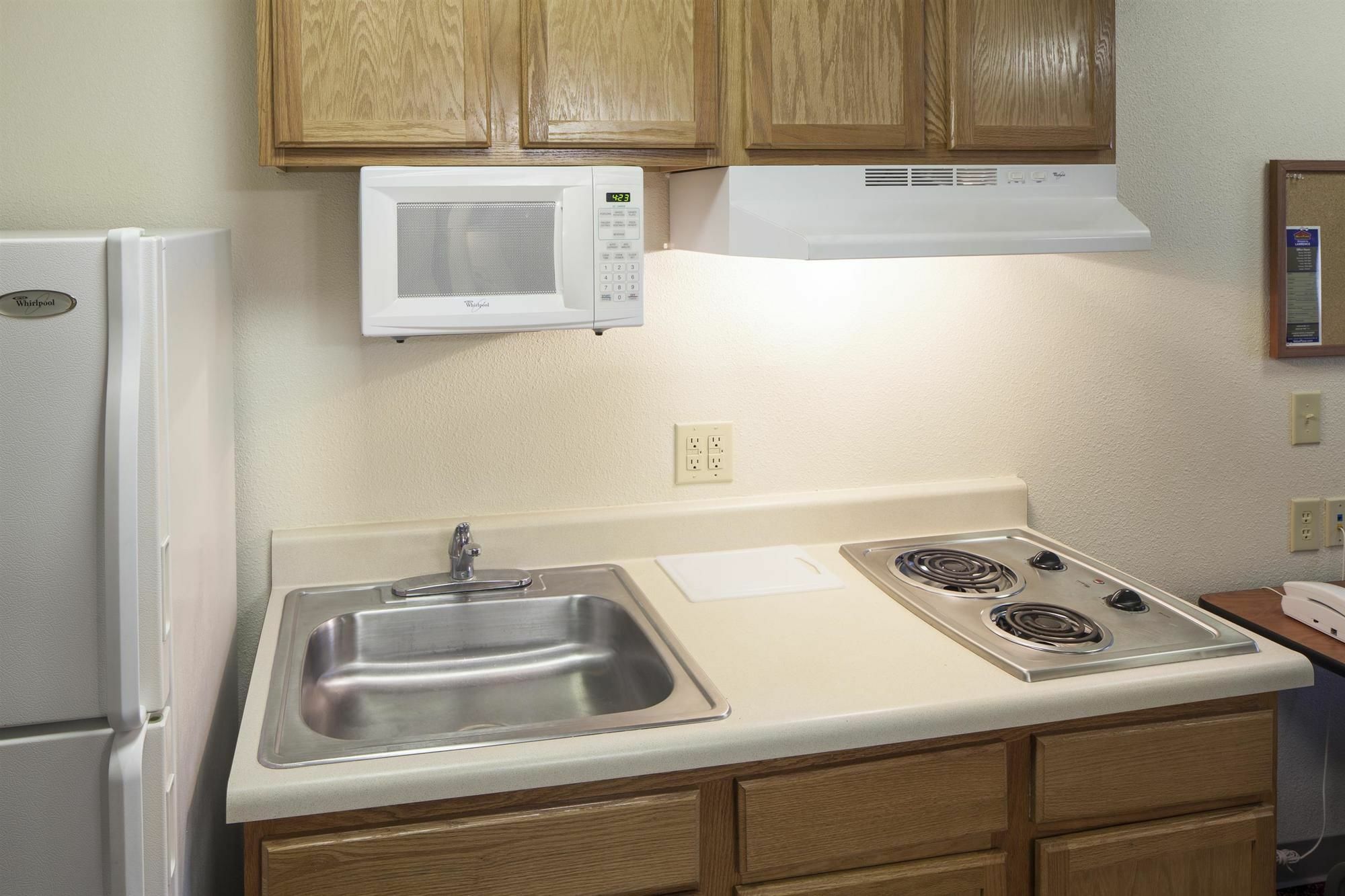 Extended Stay America Select Suites - Indianapolis - Lawrence Exterior foto